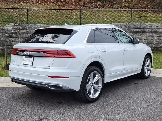 2023 Audi Q8 Premium Plus