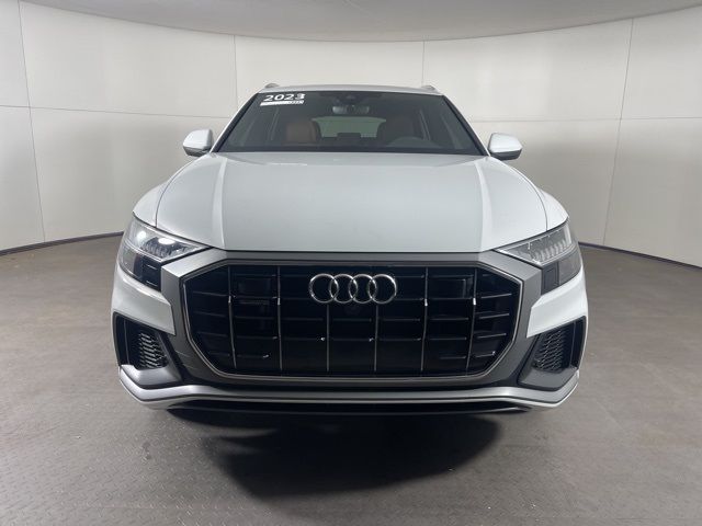 2023 Audi Q8 Premium Plus