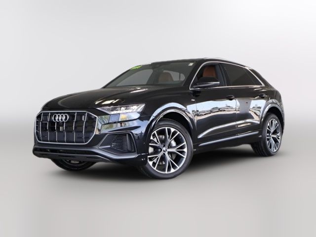 2023 Audi Q8 Premium Plus