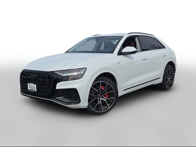 2023 Audi Q8 Premium Plus