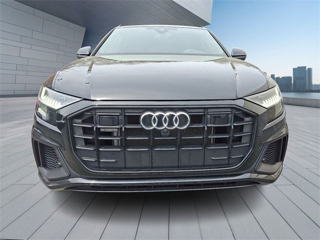 2023 Audi Q8 Premium Plus