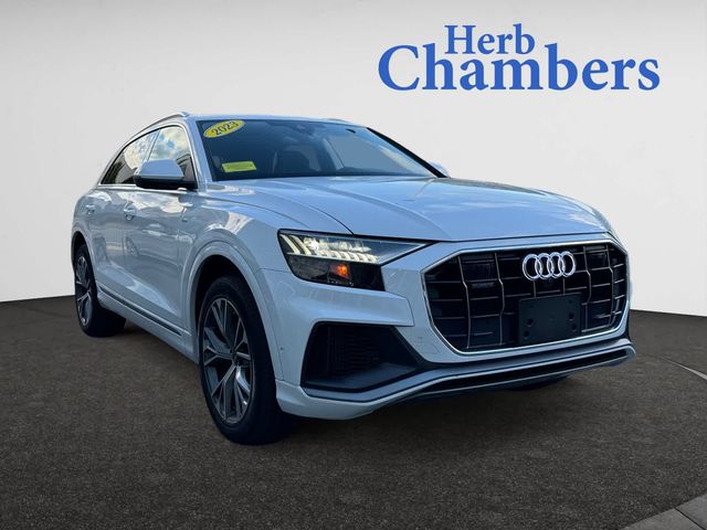 2023 Audi Q8 Premium Plus