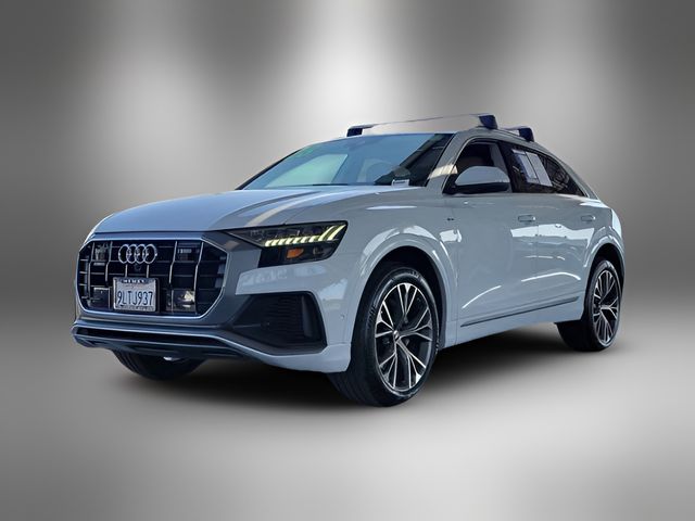 2023 Audi Q8 Premium Plus
