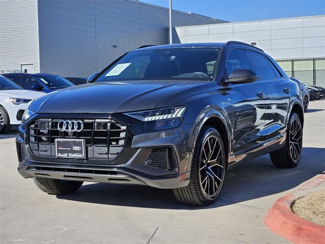 2023 Audi Q8 Premium Plus