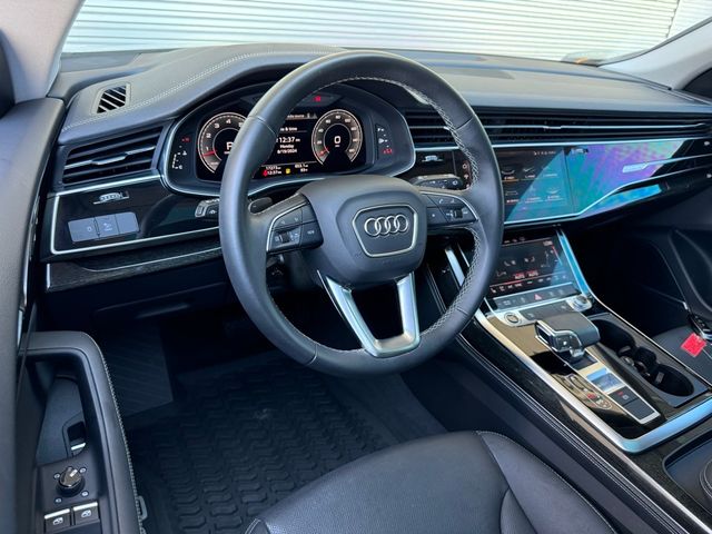 2023 Audi Q8 Premium Plus