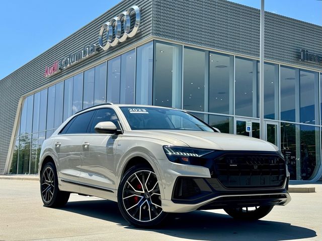 2023 Audi Q8 Premium Plus