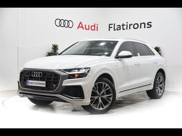 2023 Audi Q8 Premium Plus