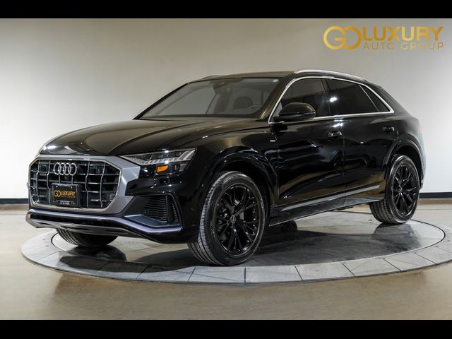 2023 Audi Q8 Premium Plus