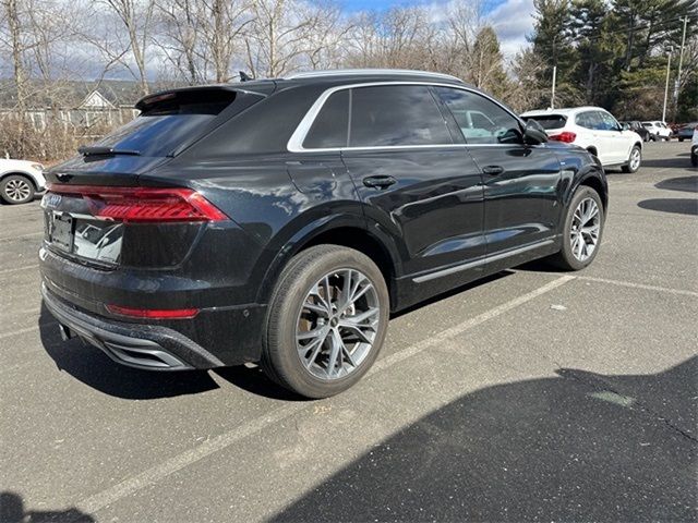 2023 Audi Q8 Premium Plus