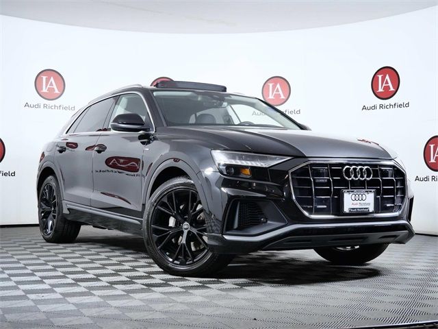 2023 Audi Q8 Prestige