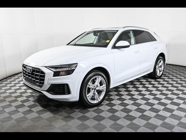 2023 Audi Q8 Premium