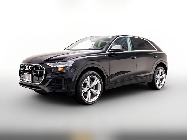 2023 Audi Q8 Premium