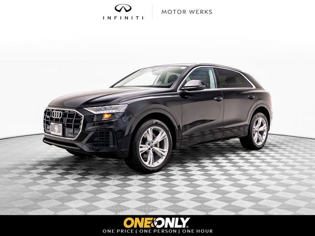 2023 Audi Q8 Premium