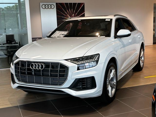 2023 Audi Q8 Premium