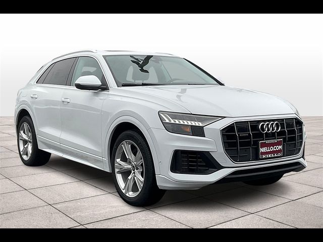 2023 Audi Q8 Premium