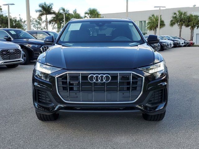 2023 Audi Q8 Premium Plus