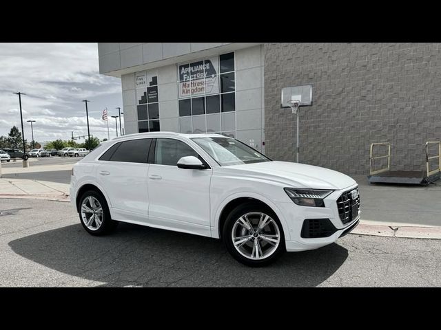 2023 Audi Q8 Premium Plus