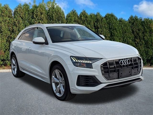 2023 Audi Q8 Prestige