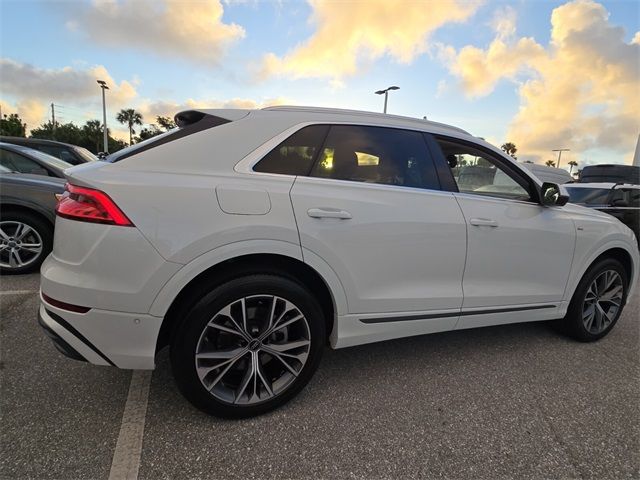 2023 Audi Q8 Premium Plus