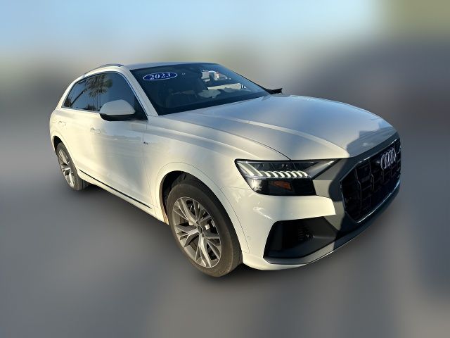 2023 Audi Q8 Premium Plus