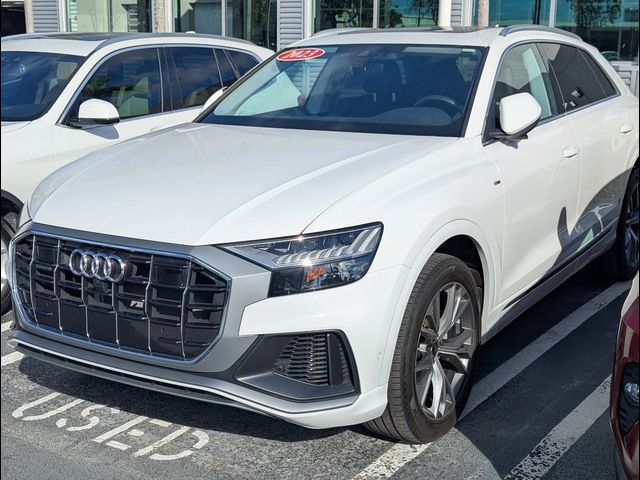 2023 Audi Q8 Premium Plus