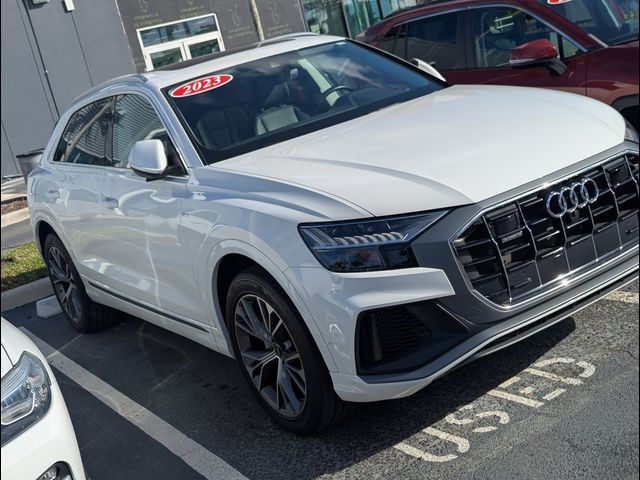 2023 Audi Q8 Premium Plus