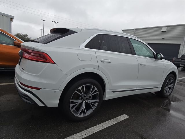 2023 Audi Q8 Premium Plus