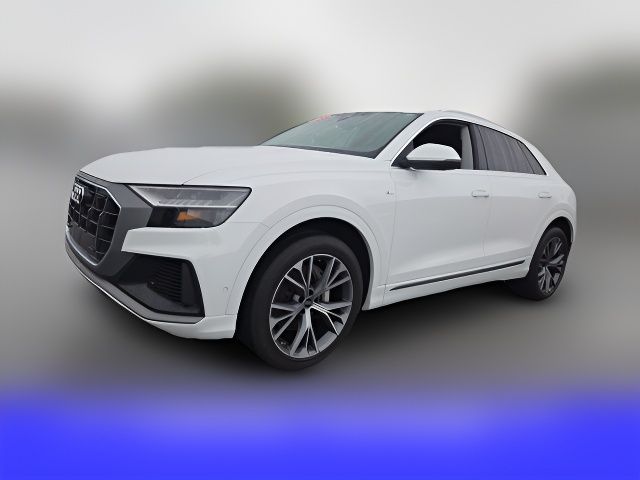 2023 Audi Q8 Premium Plus