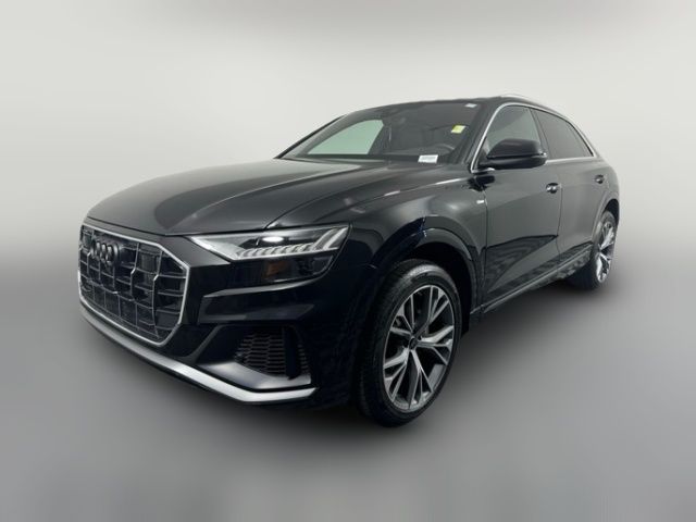 2023 Audi Q8 Premium Plus