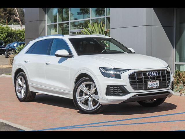 2023 Audi Q8 Premium