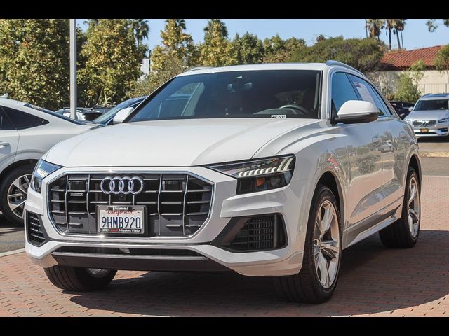 2023 Audi Q8 Premium