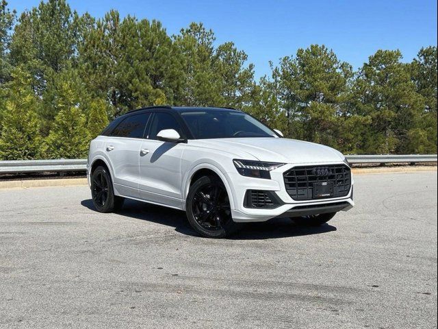 2023 Audi Q8 Premium