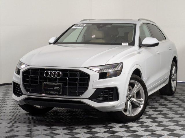 2023 Audi Q8 Premium