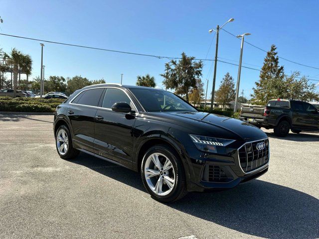 2023 Audi Q8 Premium