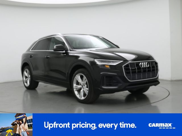 2023 Audi Q8 Premium