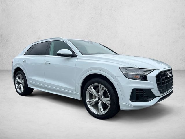 2023 Audi Q8 Premium