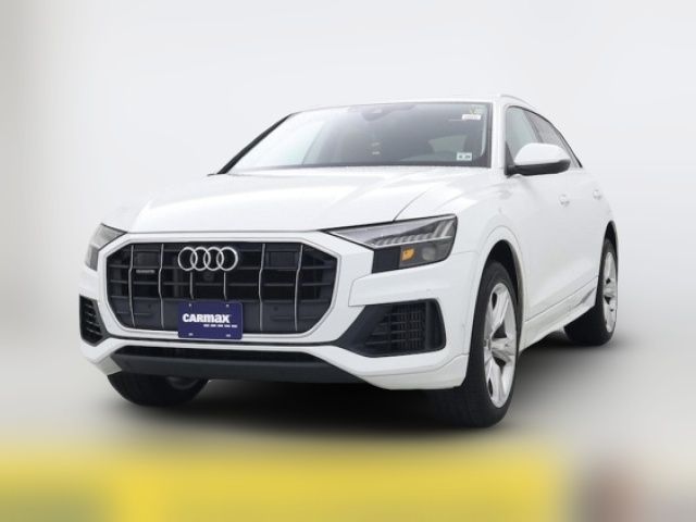 2023 Audi Q8 Premium