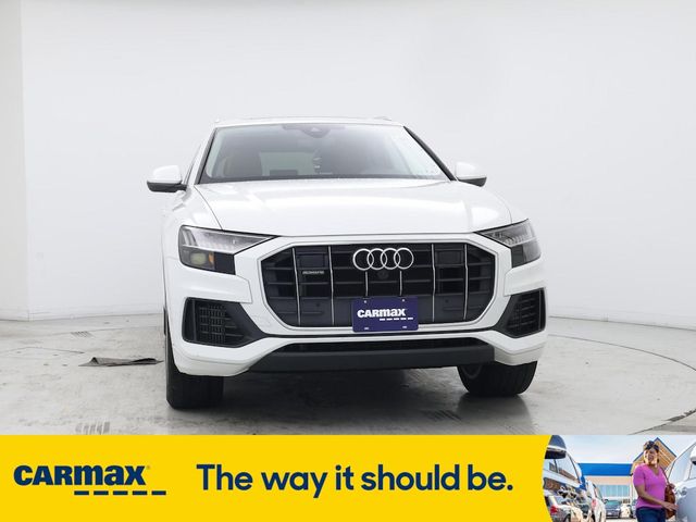 2023 Audi Q8 Premium