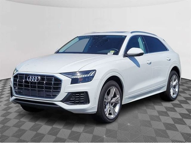 2023 Audi Q8 Premium