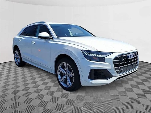 2023 Audi Q8 Premium