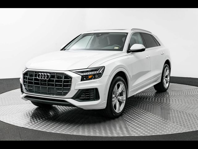 2023 Audi Q8 Premium