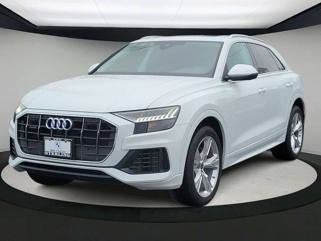 2023 Audi Q8 Premium