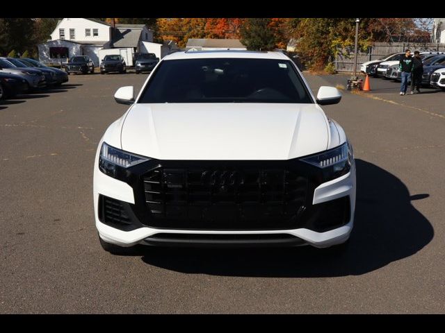 2023 Audi Q8 Premium