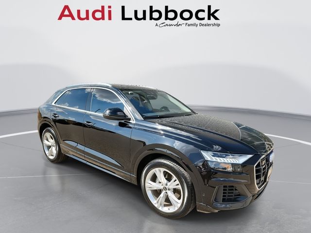 2023 Audi Q8 Premium