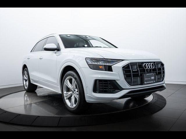 2023 Audi Q8 Premium Plus