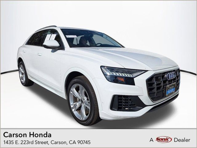 2023 Audi Q8 Premium Plus