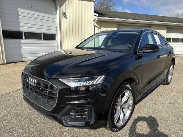2023 Audi Q8 Premium Plus
