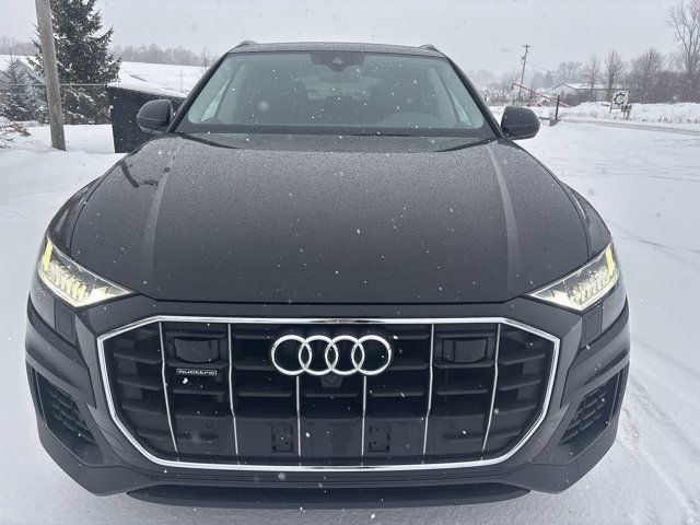 2023 Audi Q8 Premium Plus