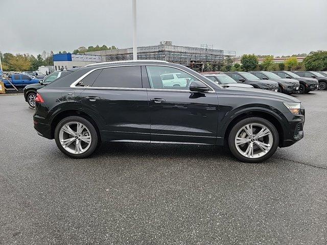 2023 Audi Q8 Premium Plus