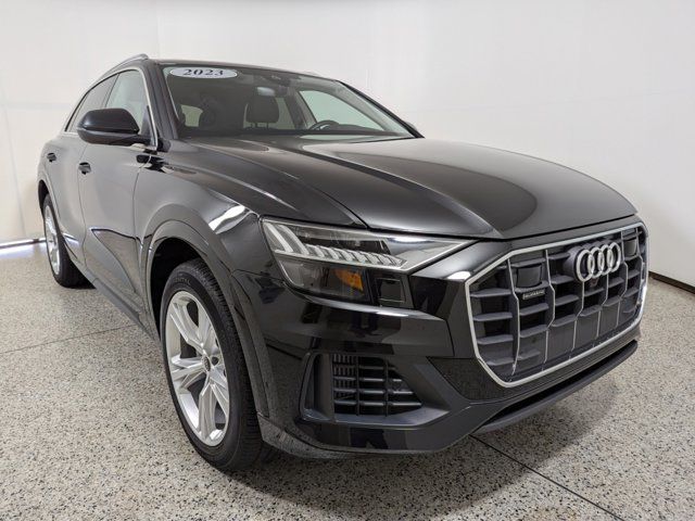 2023 Audi Q8 Premium Plus